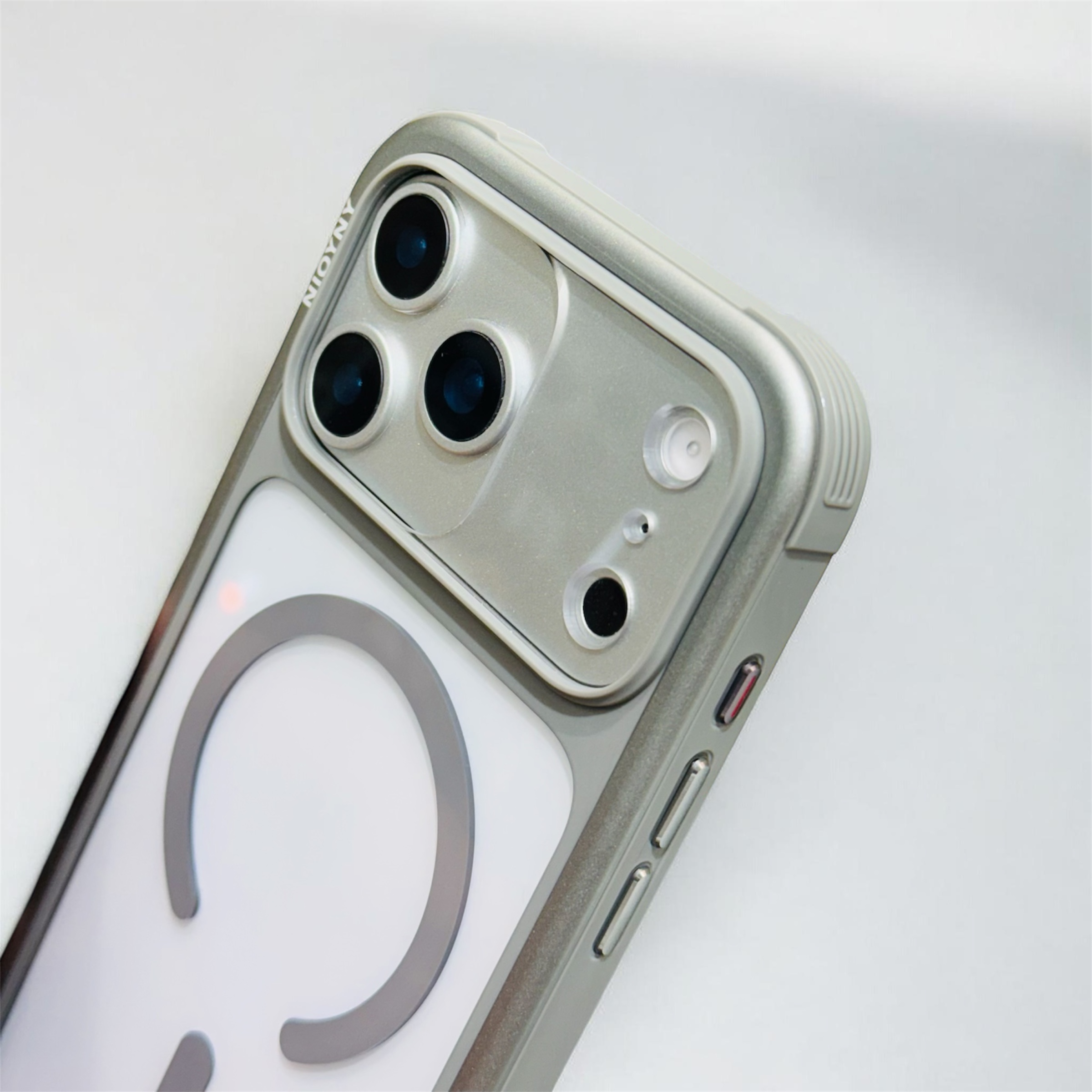 IPHONE 17 PRO MAX CASE - Image 4