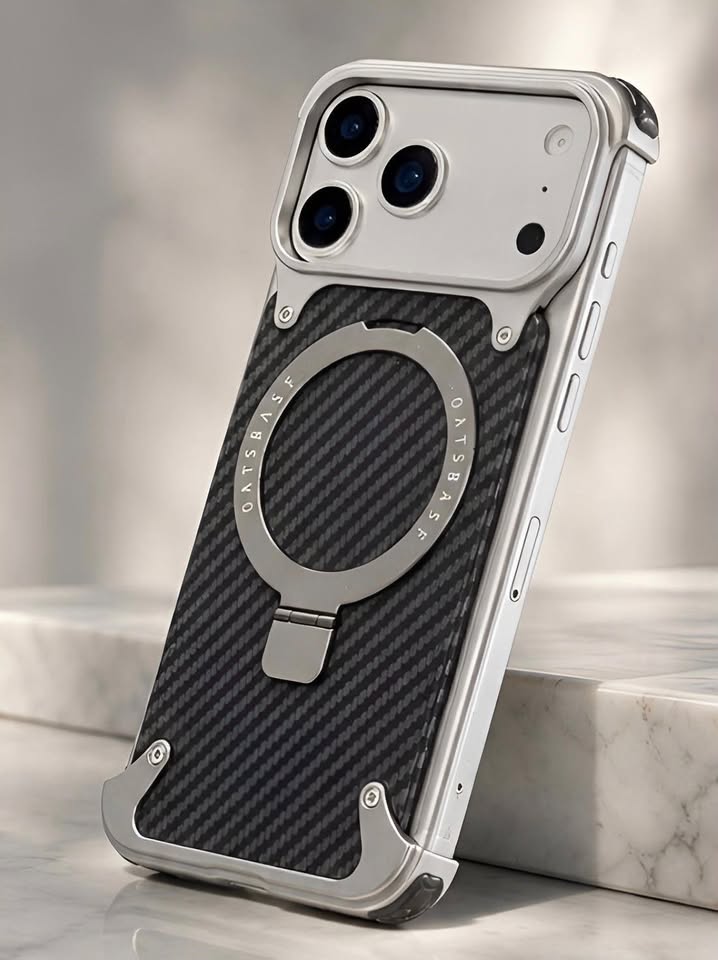 IPHONE 17 PRO MAX Premium Metal Carbon Fibre MagSafe Case - Image 2