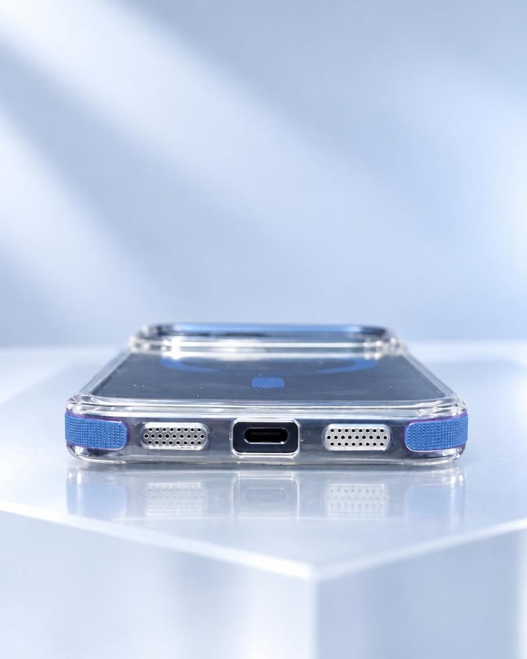 Iphone 17/18 Pro Max Clear Blue Anti-Yellow MagSafe Bumper Case - Image 4